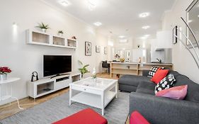 Bpr Danube Panoramic Suite